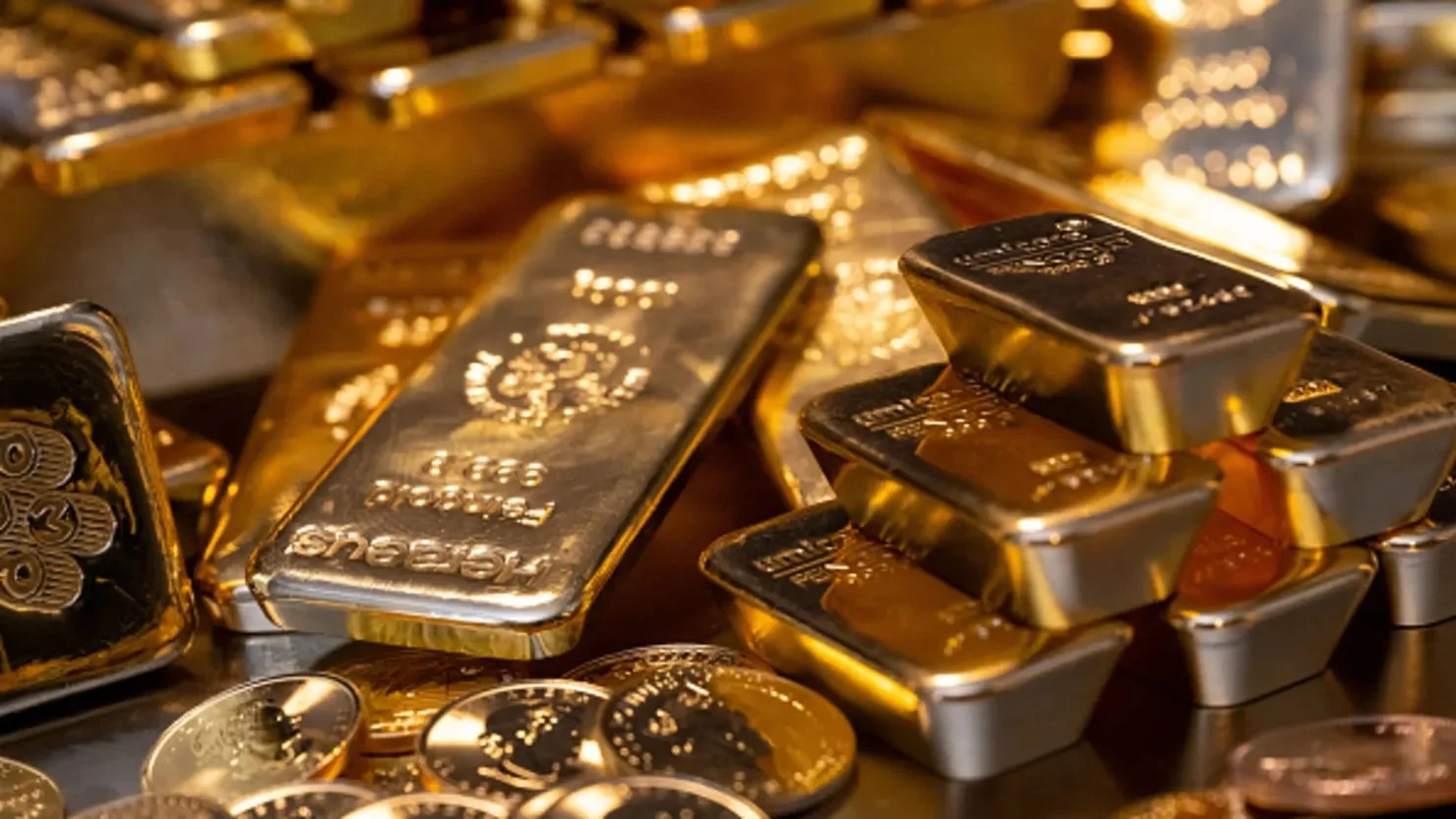 Gold Price Today: XAU/USD Holds $5,045 Amid US-Iran Tensions & Fed Uncertainty